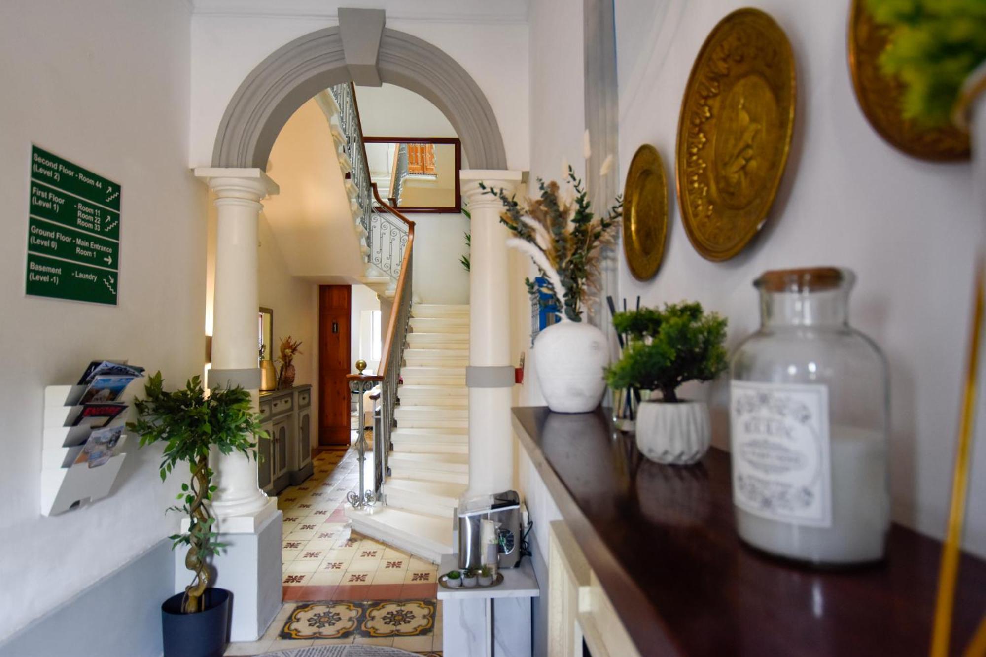 Maleth Inn Rabat Exterior photo